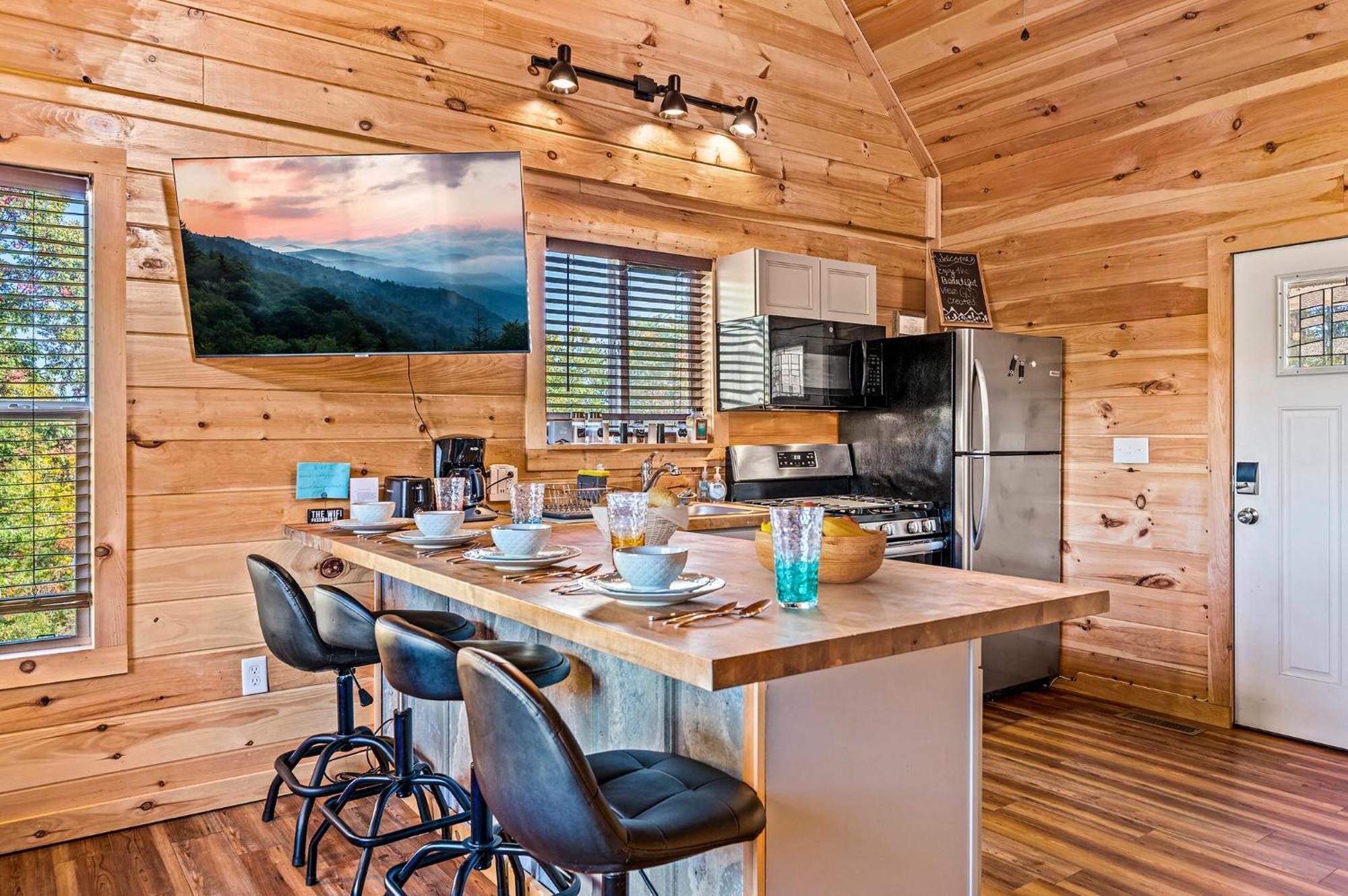 Summer Deals! - 10 Min To Parkway - Mt View- Hot Tub-Cozy Cabin Sevierville Exterior foto